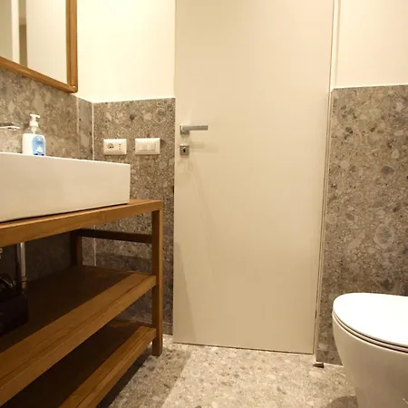 Aniene House * 罗马